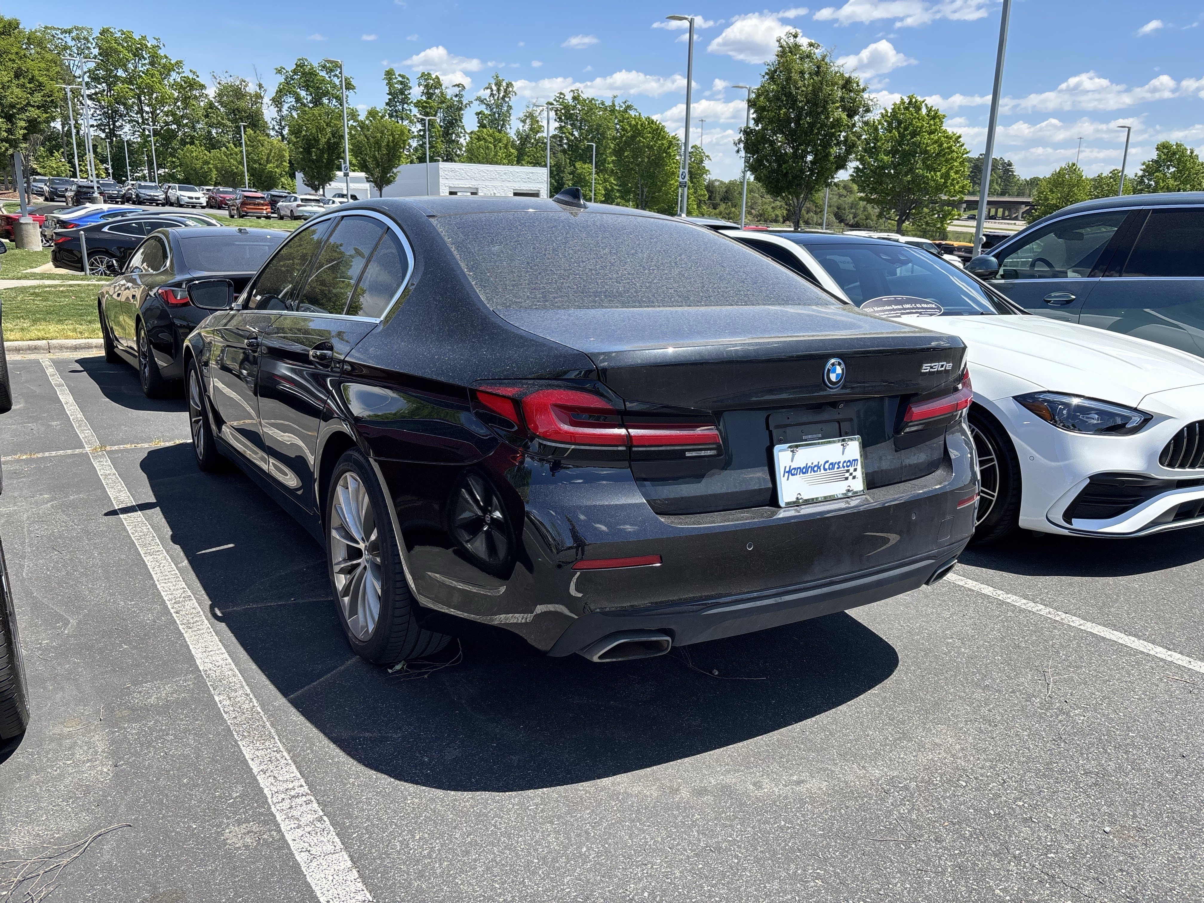 Certified 2023 BMW 530e w/ Premium Package RWD image 18