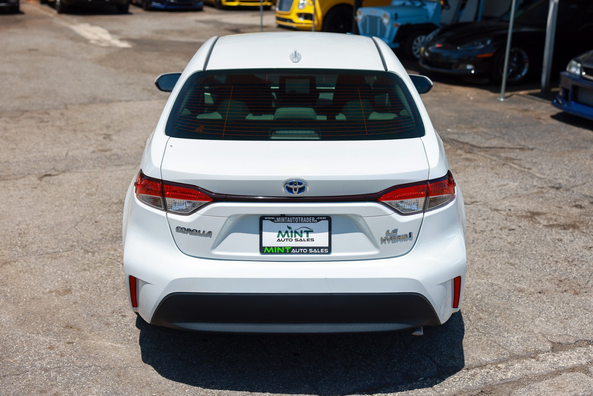 Used 2024 Toyota Corolla LE FWD image 13