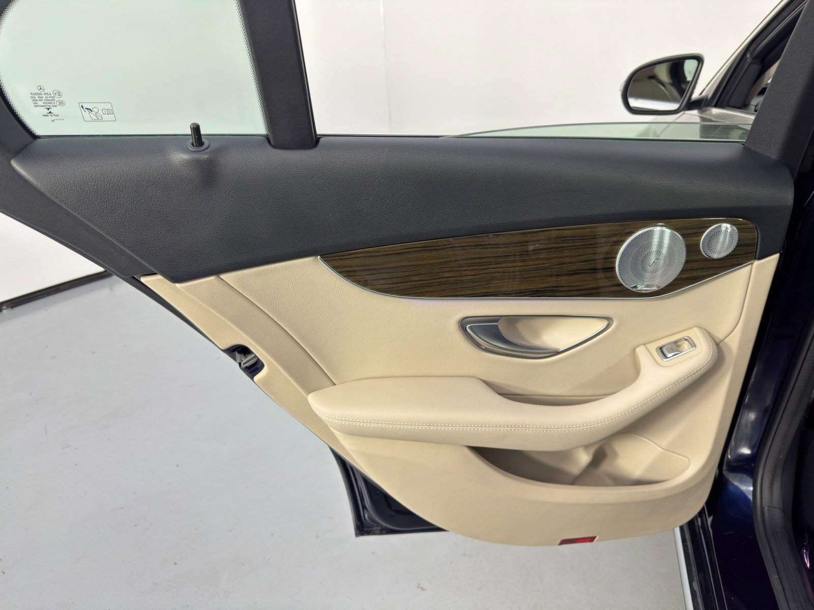 Used 2021 Mercedes-Benz C 300 Sedan w/ Premium Package image 43