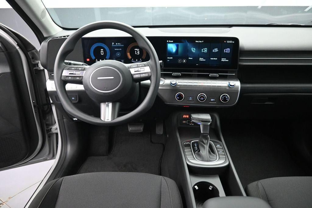 New 2027 Hyundai Kona SE FWD image 11