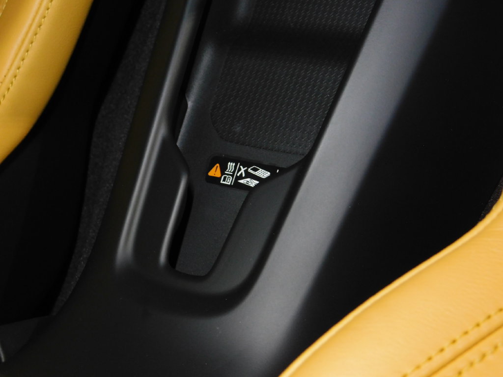 Used 2024 Chevrolet Corvette Stingray Preferred Cpe w/ Z51 Performance Package RWD image 38