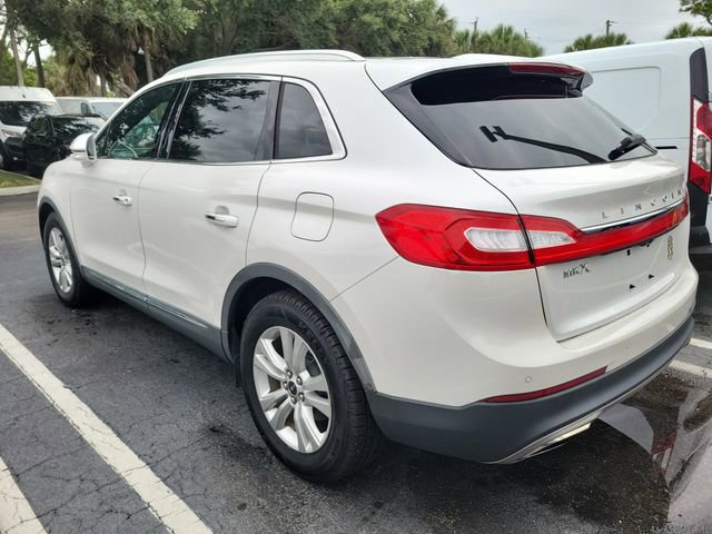 Used 2016 Lincoln MKX Premiere FWD image 4