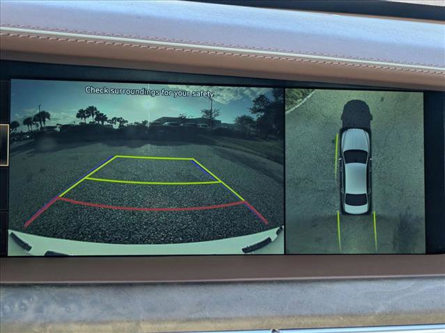 Used 2022 Genesis G90 3.3T Premium RWD image 10