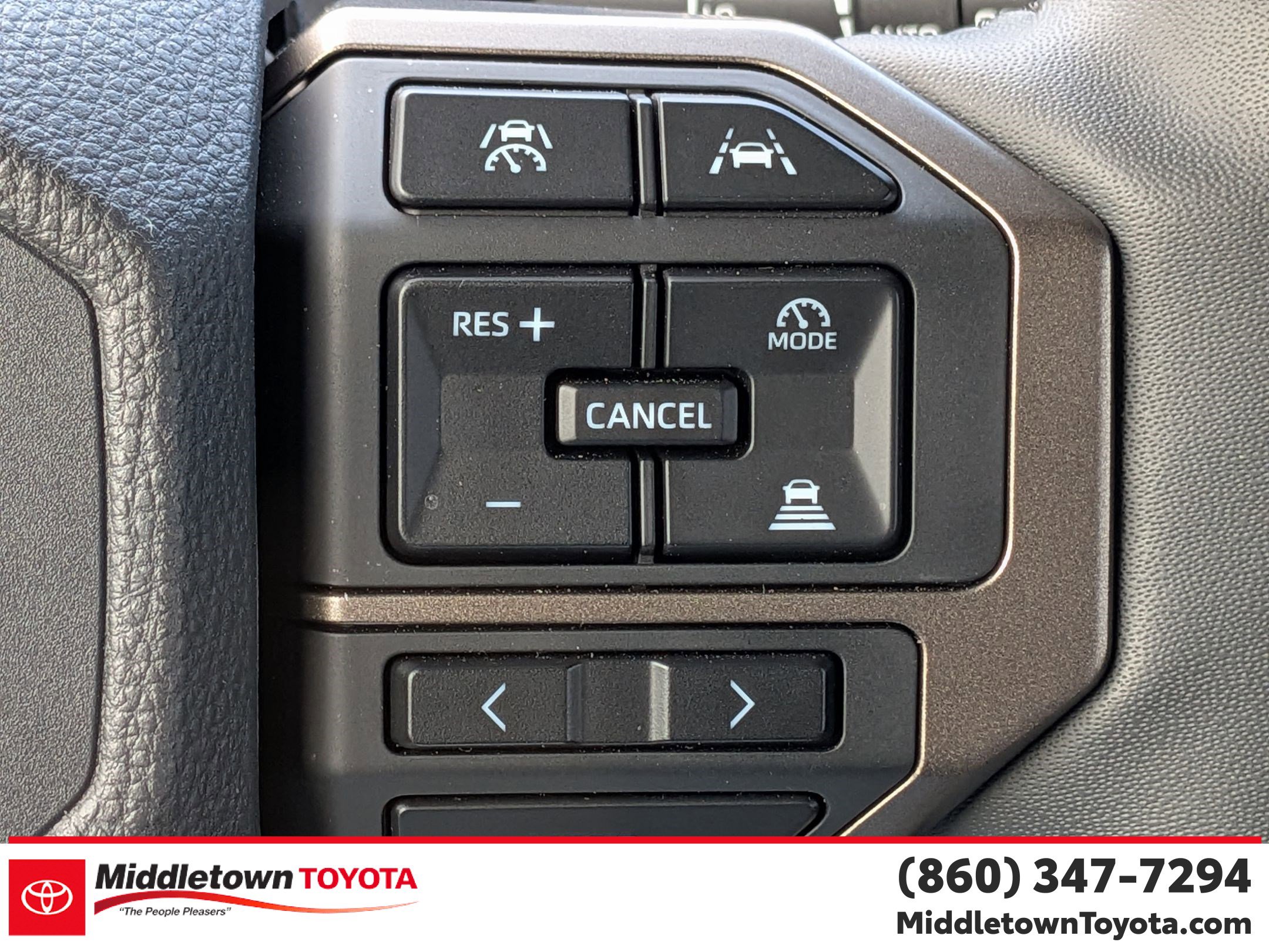 Used 2025 Toyota Land Cruiser w/ Premium Package AWD/4WD image 20