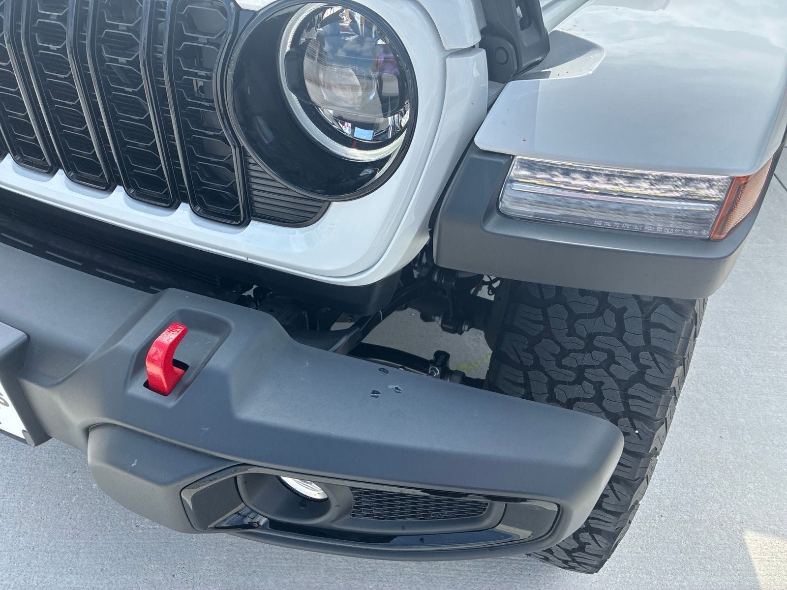 New 2026 Jeep Wrangler Unlimited Sport w/ Dual Top Group AWD/4WD image 12