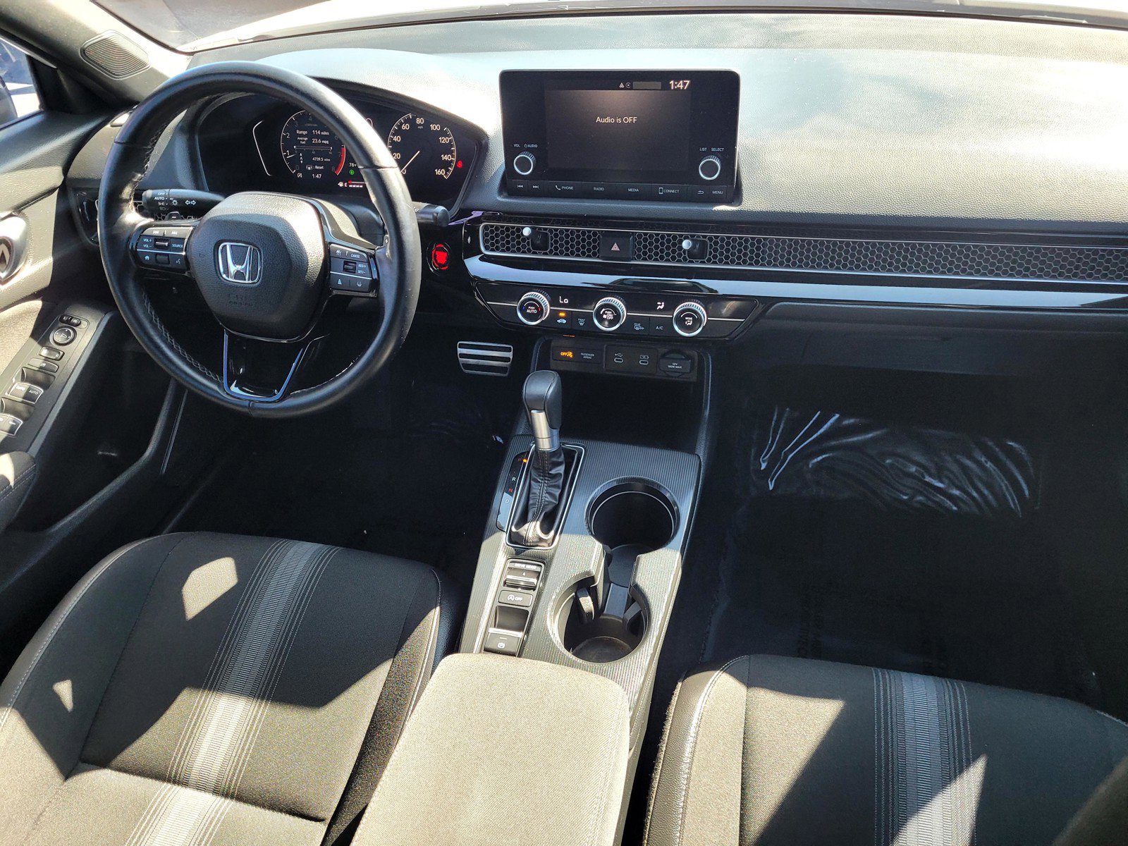 Used 2025 Honda Civic Sport image 32