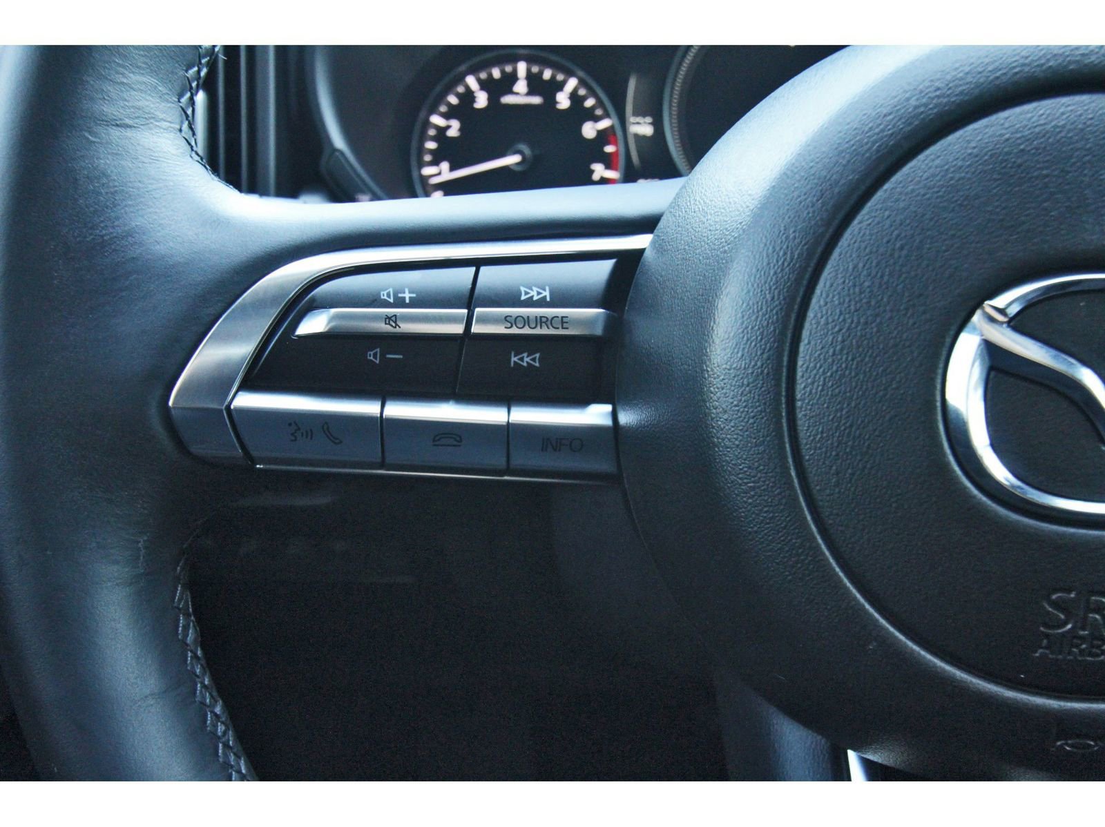 Used 2024 MAZDA CX-50 AWD 2.5 Turbo w/ Cargo Package image 18