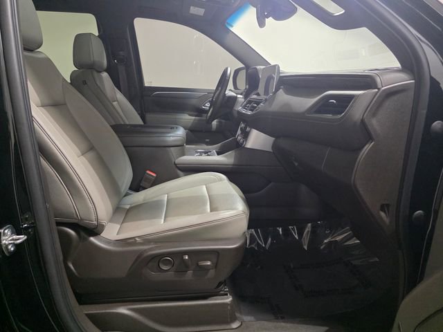 Certified 2023 GMC Yukon SLT w/ SLT Luxury Package image 33