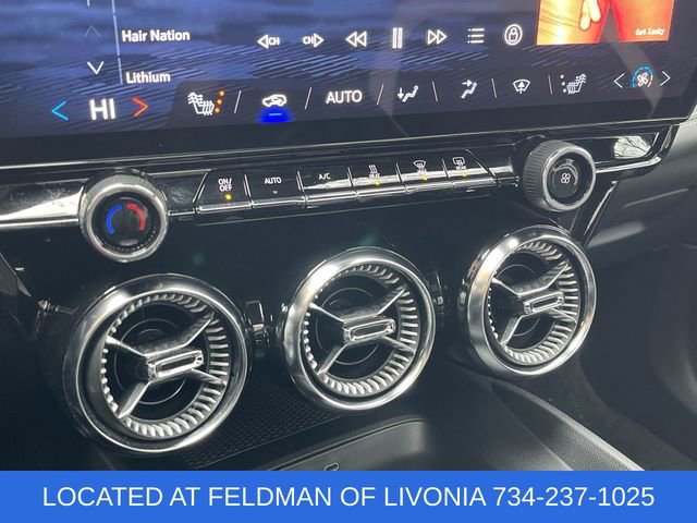 Used 2024 Chevrolet Blazer EV LT image 17