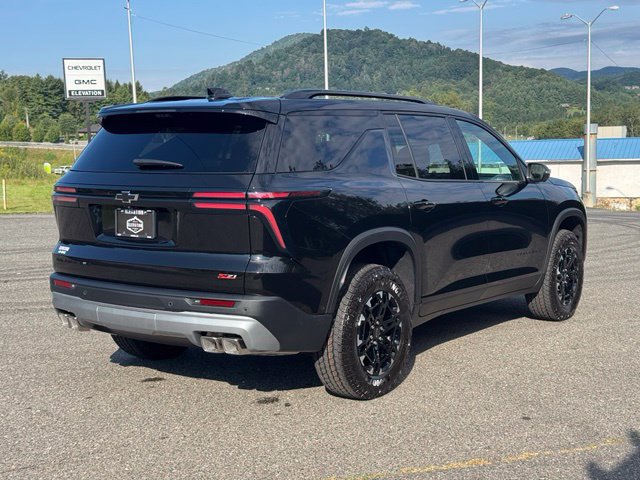 New 2027 Chevrolet Traverse Z71 w/ Enhanced Driving Package AWD/4WD image 7
