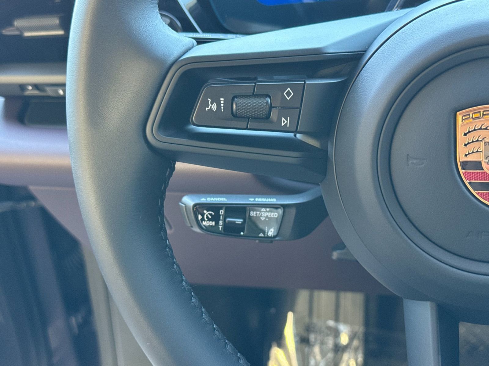 New 2026 Porsche Macan 4 Electric image 28