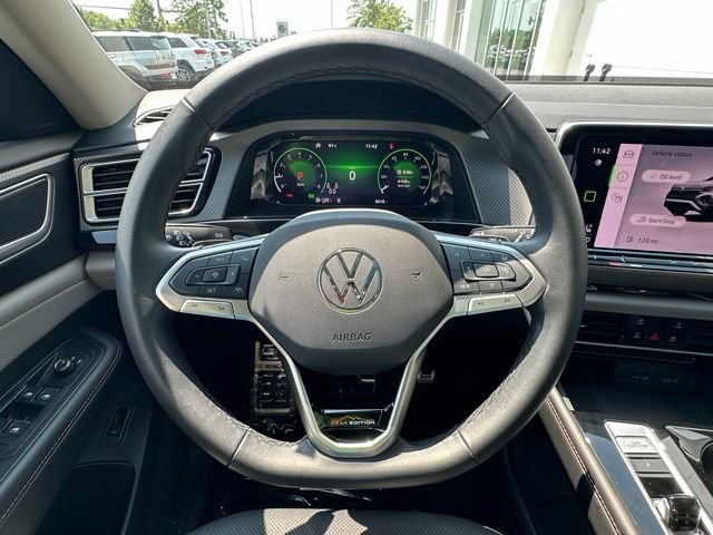 Certified 2026 Volkswagen Atlas Peak Edition AWD/4WD image 41