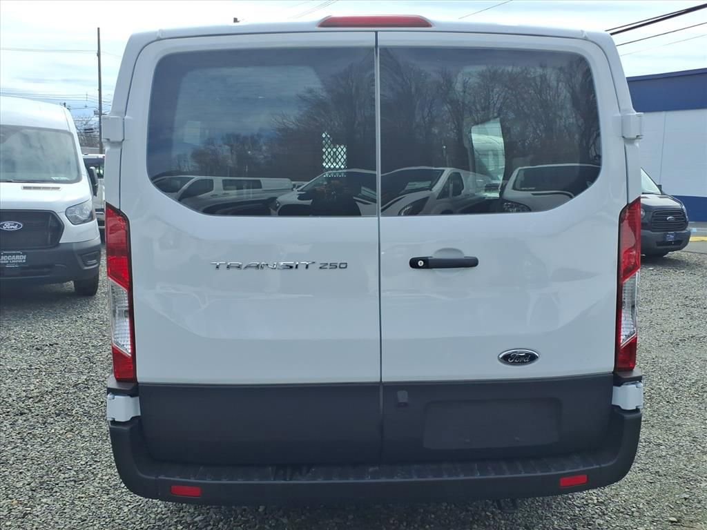 Certified 2024 Ford Transit 250 Low Roof w/ Exterior Upgrade Package RWD image 5