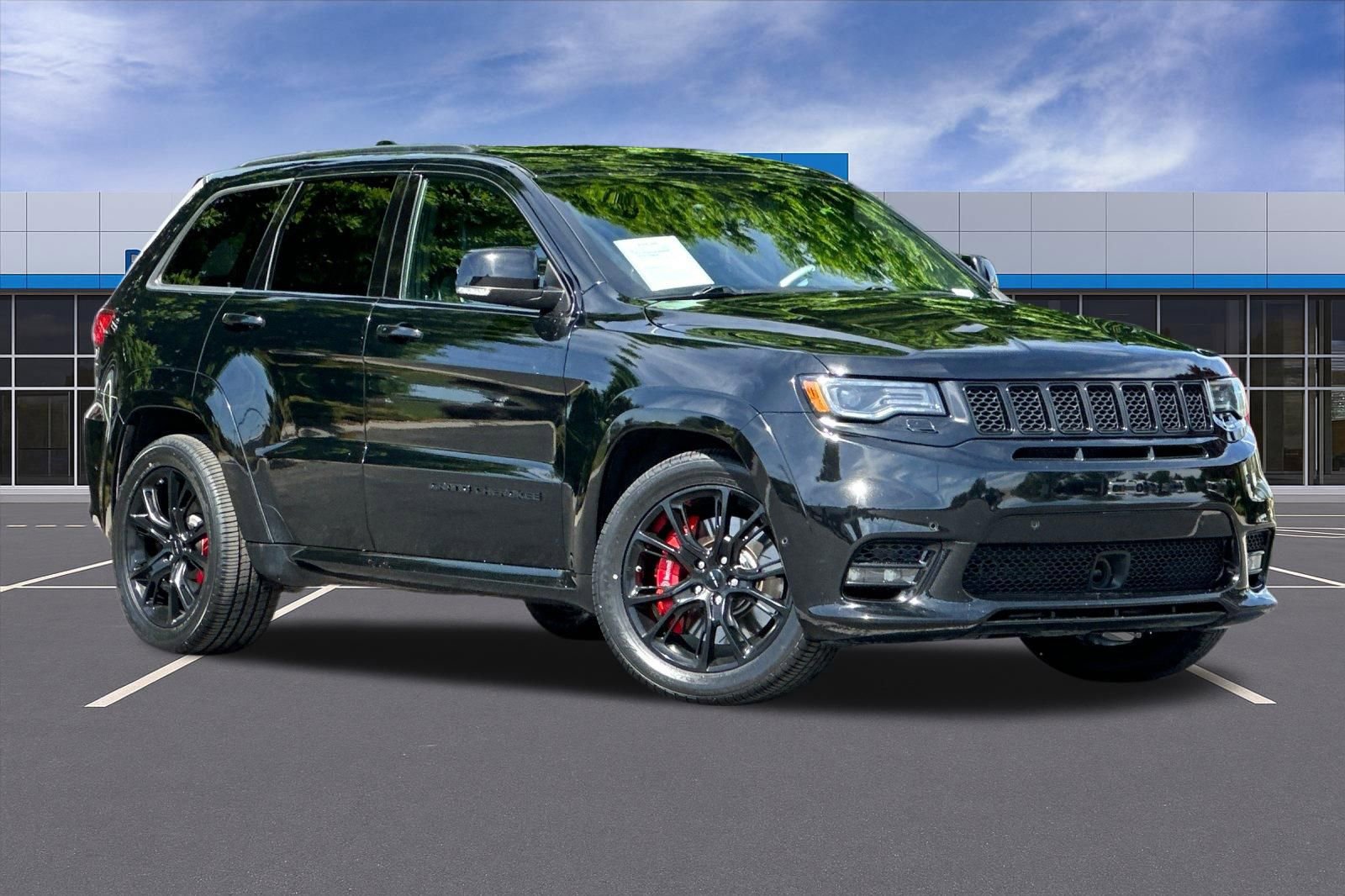 Used 2018 Jeep Grand Cherokee SRT AWD/4WD image 2