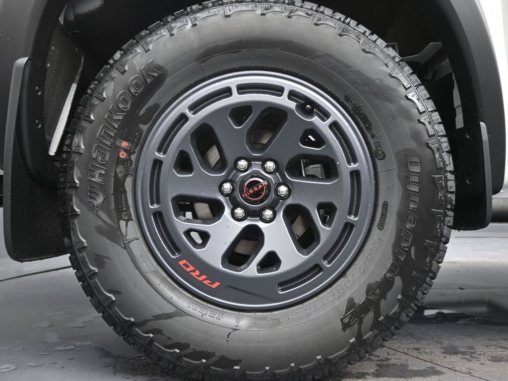 New 2026 Nissan Frontier Pro-X image 9