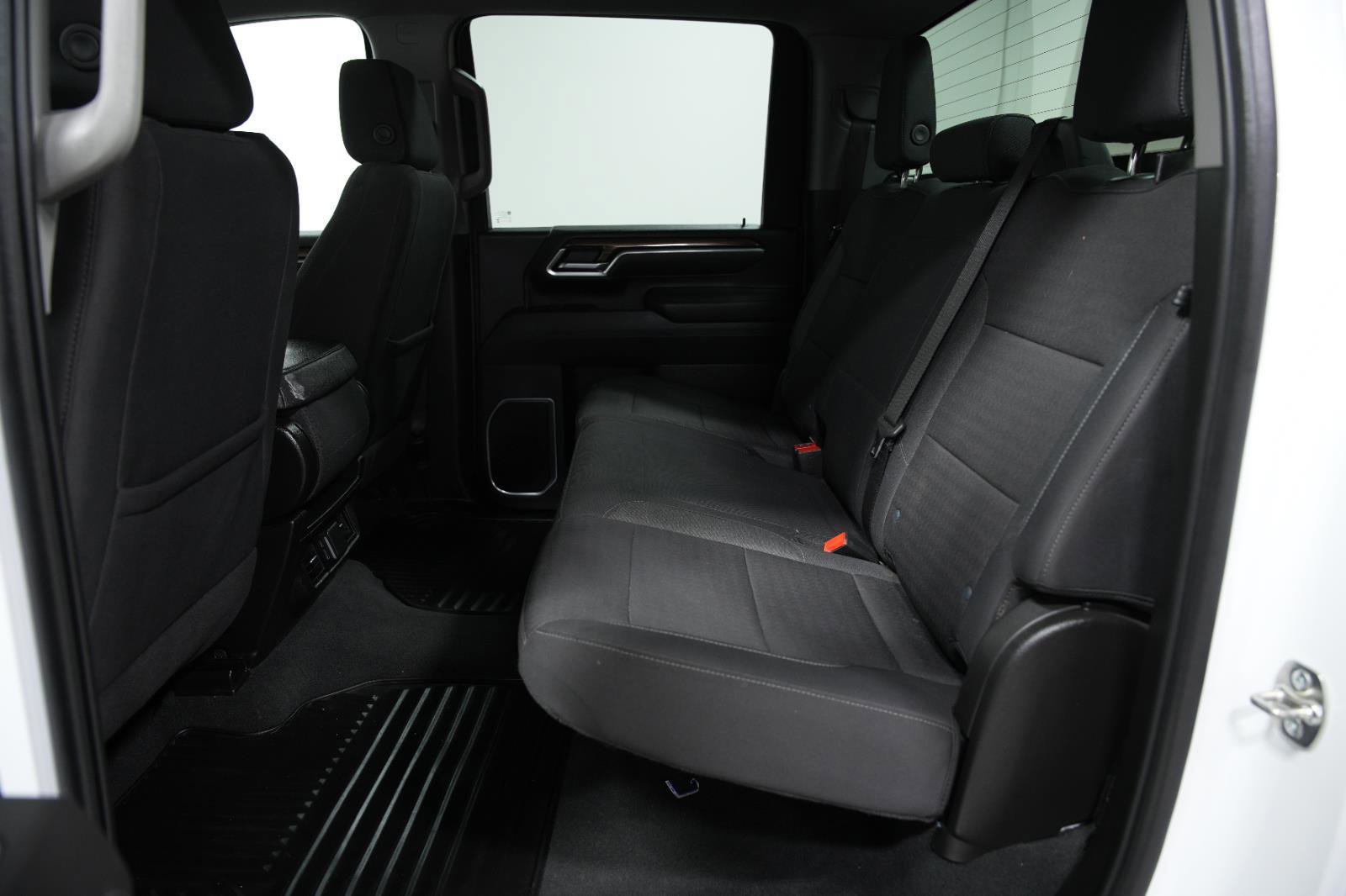 Used 2025 Chevrolet Silverado 2500 LT w/ Convenience Package image 20