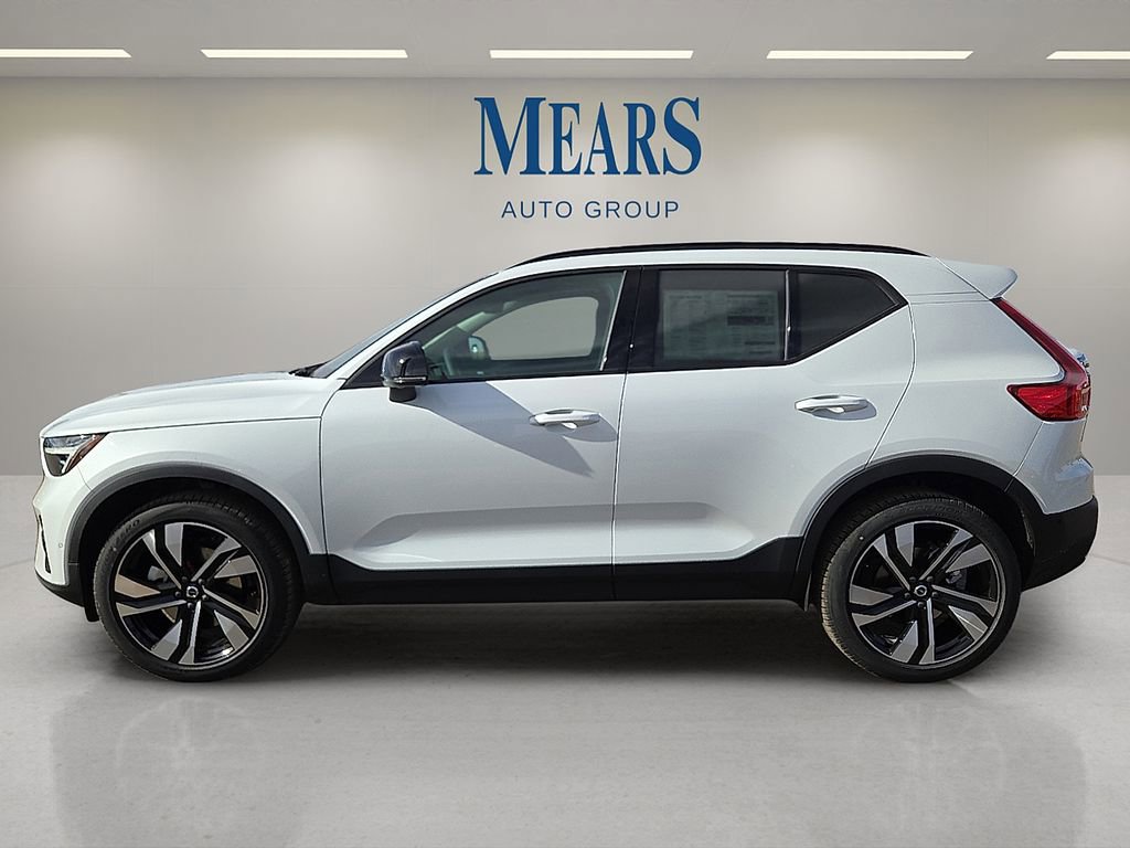 New 2026 Volvo XC40 B5 Ultra w/ Protection Package Premier AWD/4WD image 2