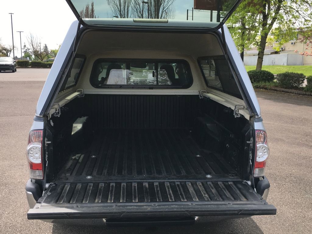 Used 2012 Toyota Tacoma PreRunner w/ SR5 Pkg image 6