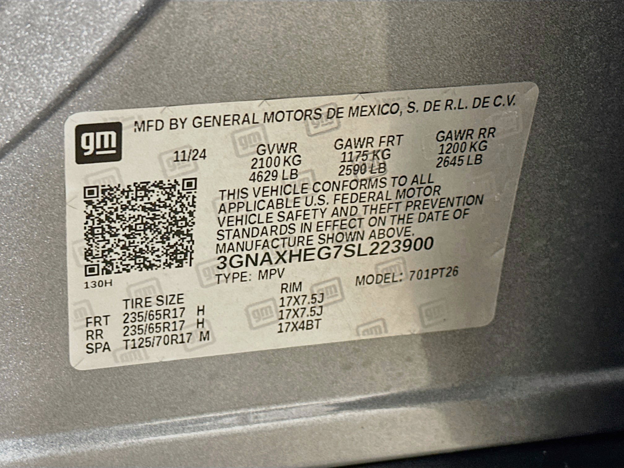 Used 2025 Chevrolet Equinox LT w/ Convenience Package II FWD image 12