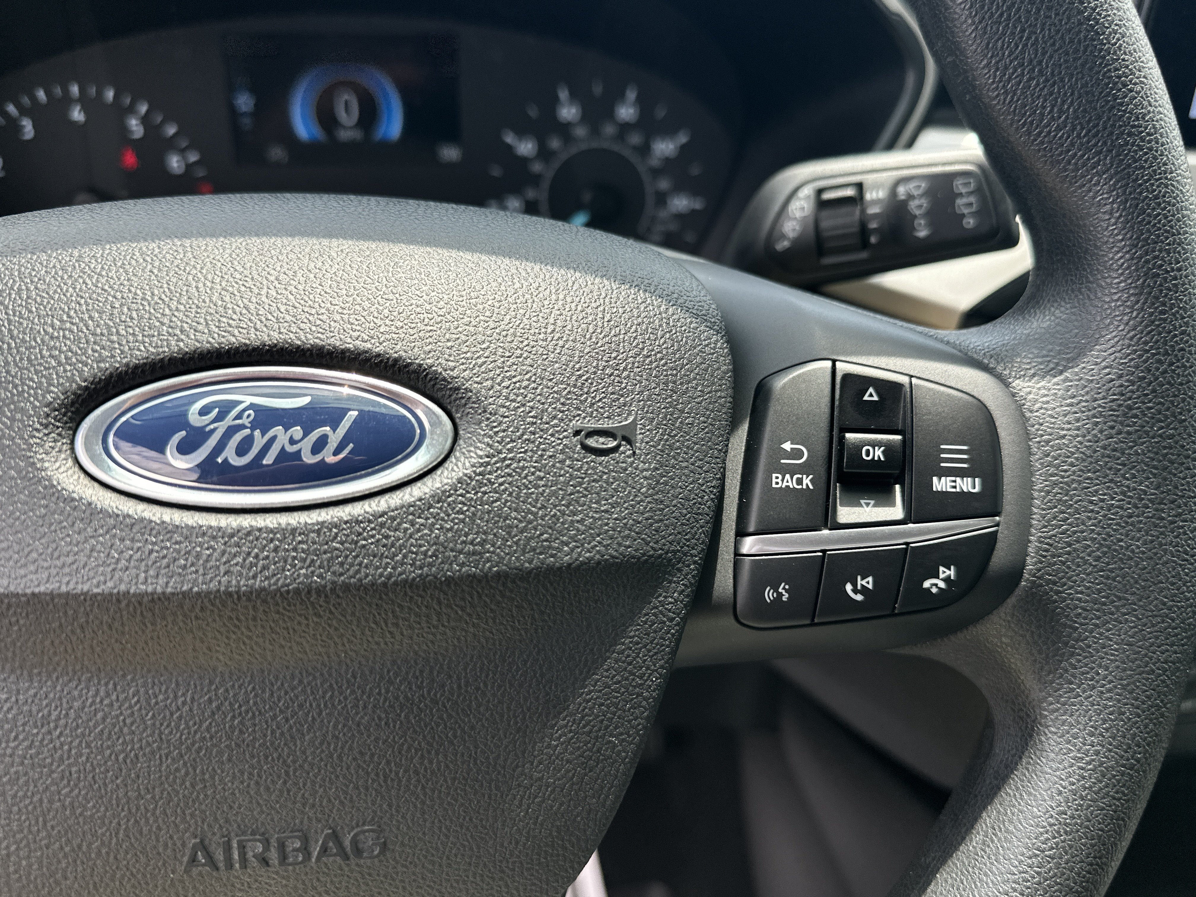 Used 2022 Ford Escape SE FWD image 26