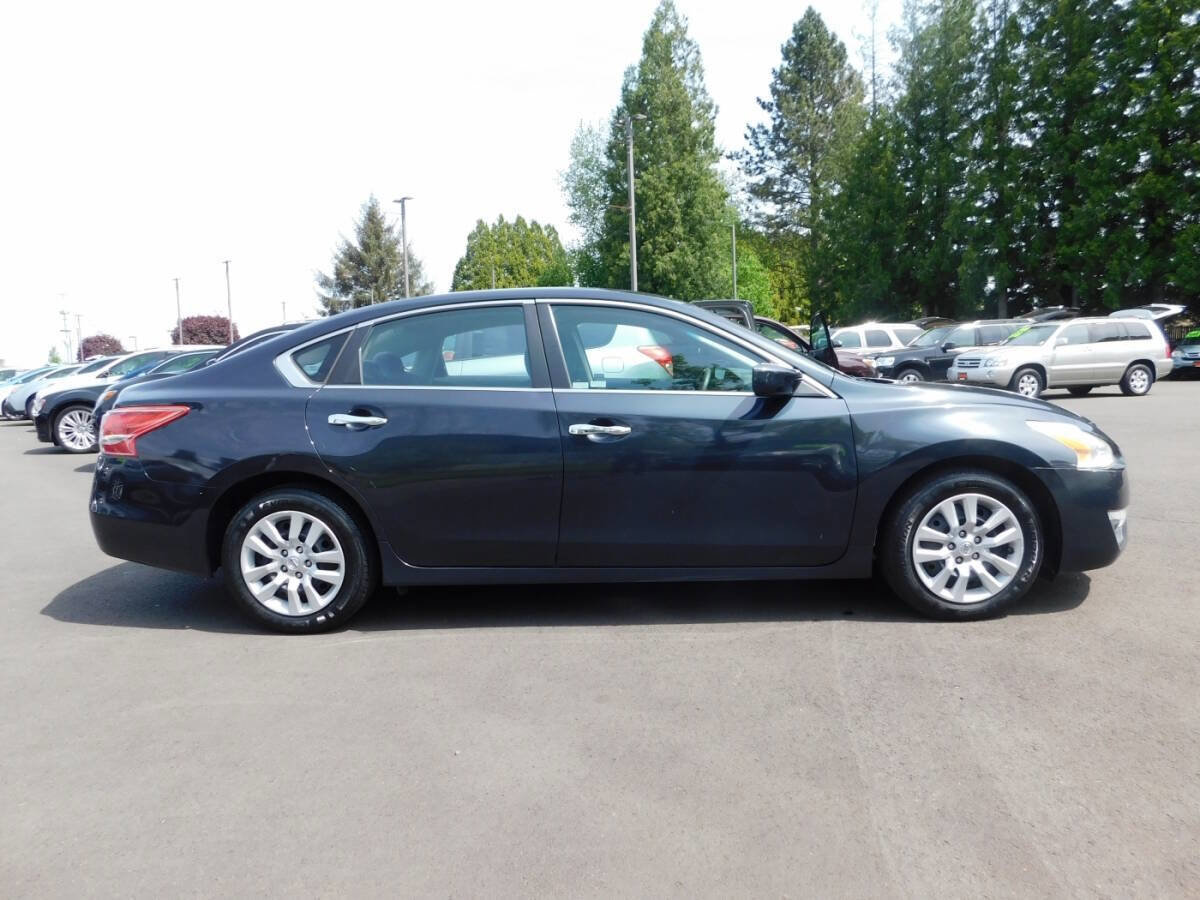 Used 2013 Nissan Altima 2.5 FWD image 19