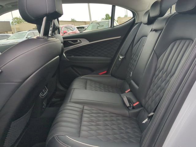 Used 2019 Genesis G70 2.0T Advanced w/ Dynamic Package image 12