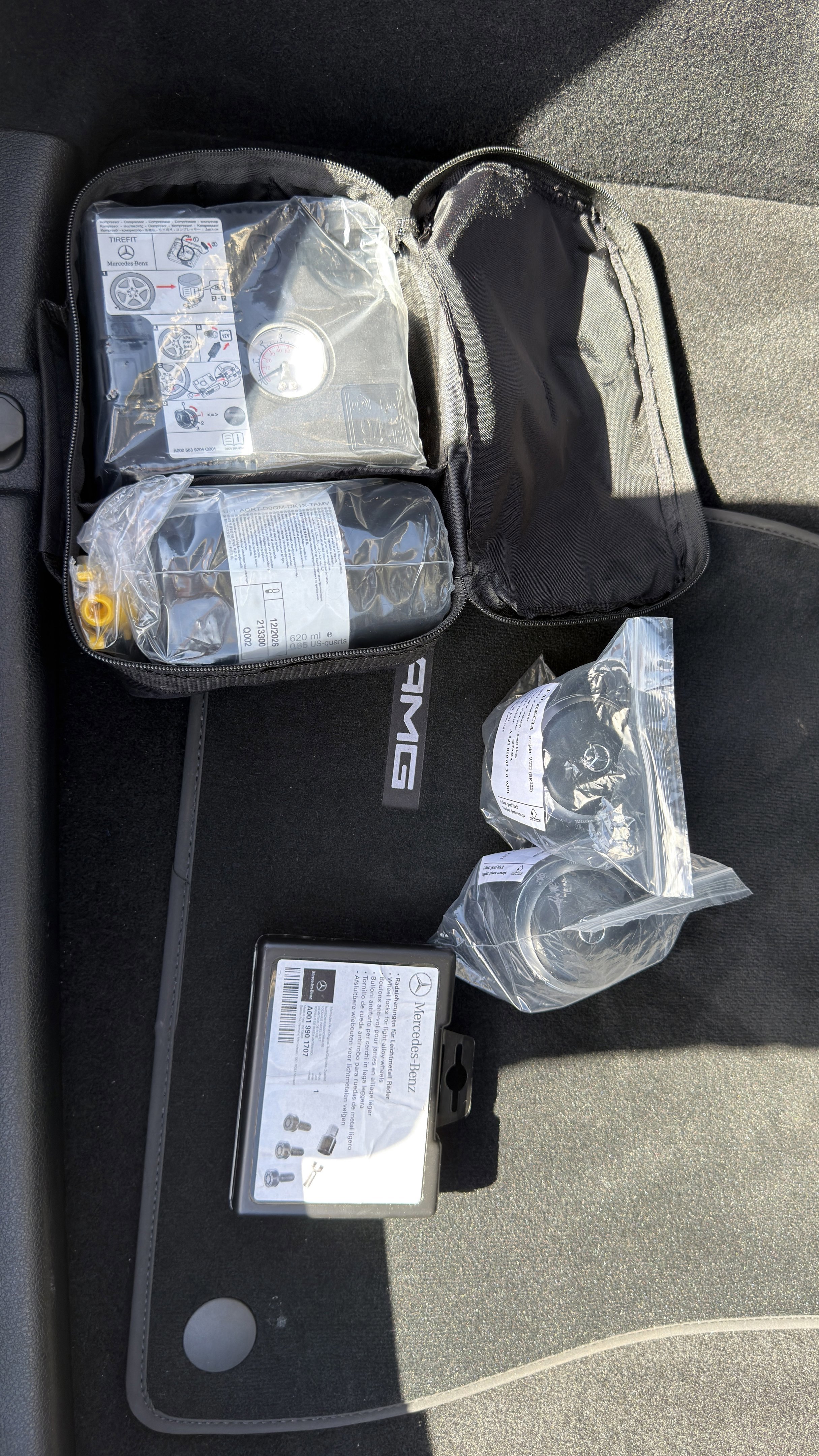 Used 2022 Mercedes-Benz S 500 S 500 w/ AMG Line Package image 45