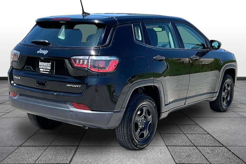 Used 2019 Jeep Compass Sport AWD/4WD image 11