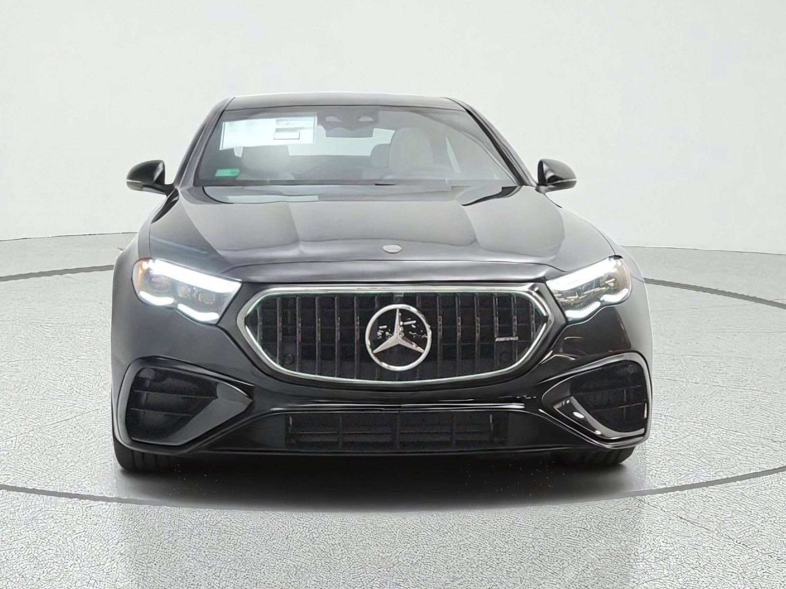 New 2027 Mercedes-Benz E 53 AMG e 4MATIC Sedan image 2