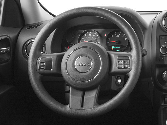Used 2014 Jeep Patriot Limited w/ Sun/Sound Group FWD image 9