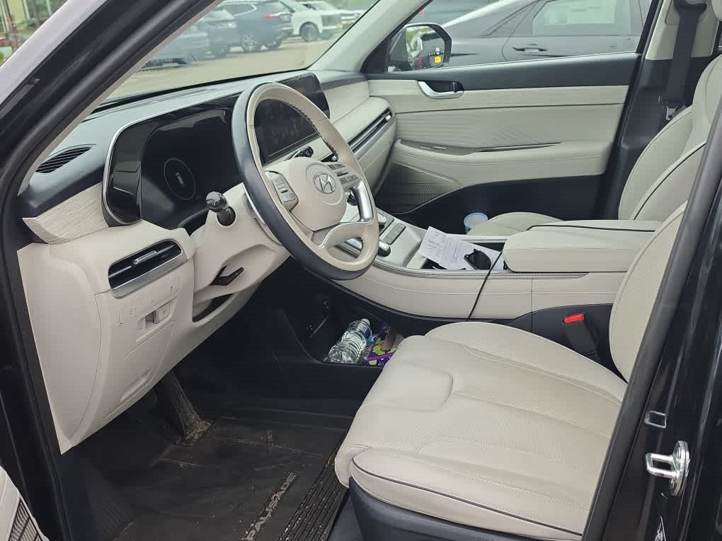 Used 2024 Hyundai Palisade Calligraphy AWD/4WD image 5