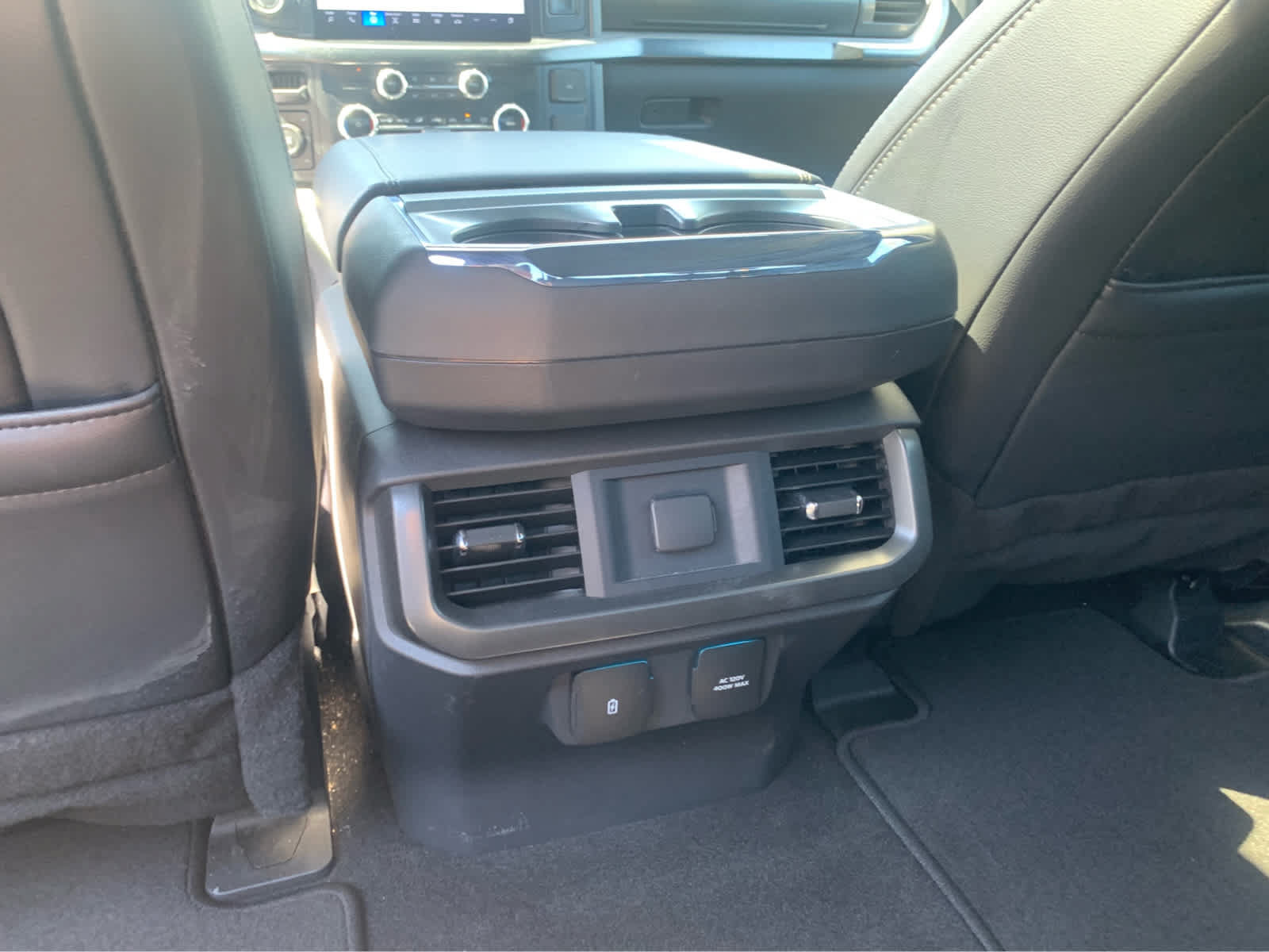 Used 2024 Ford F150 Lariat AWD/4WD image 24