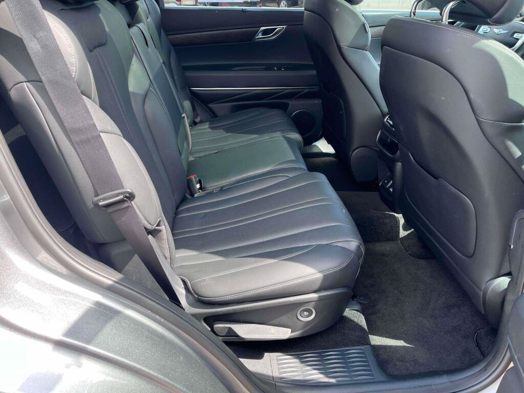 Used 2021 Genesis GV80 2.5T AWD/4WD image 20