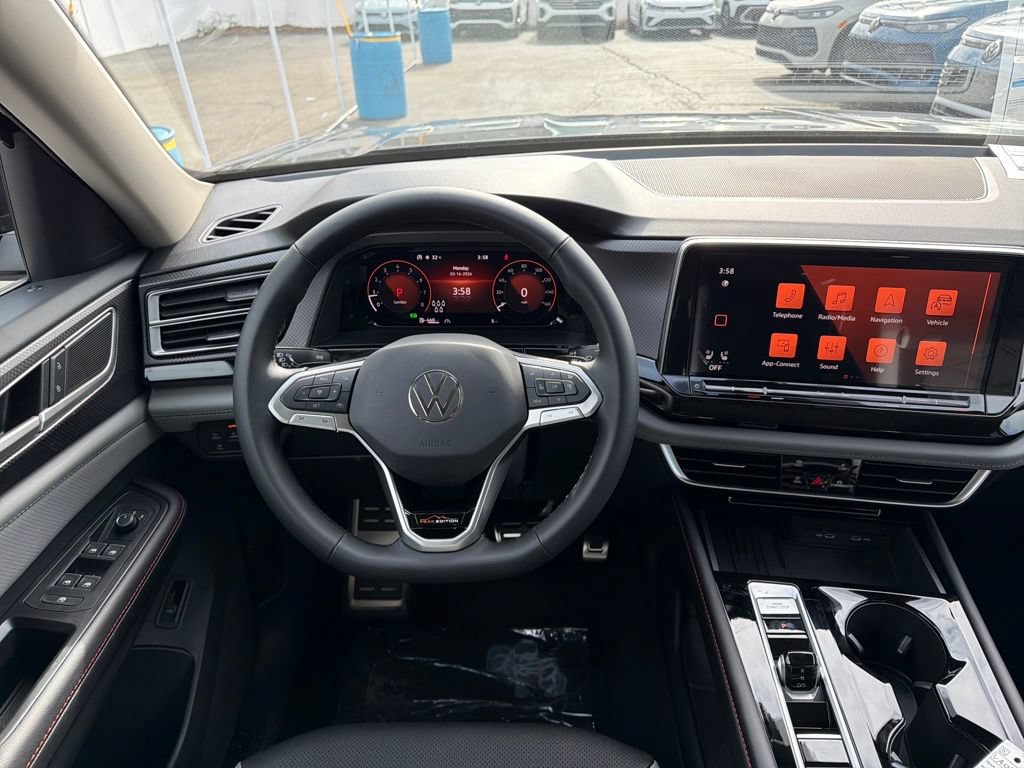 Used 2026 Volkswagen Atlas Peak Edition AWD/4WD image 15