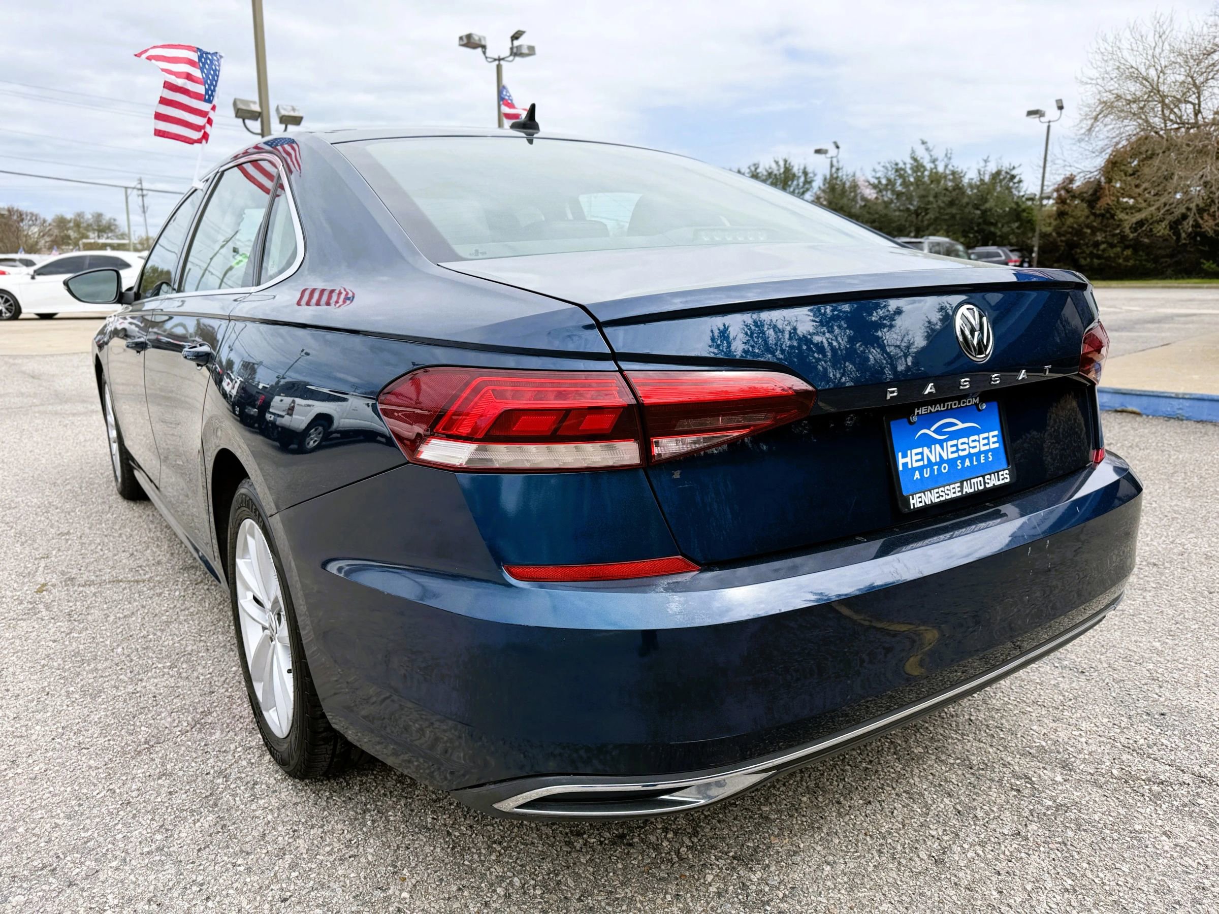 Used 2020 Volkswagen Passat 2.0T SE image 25