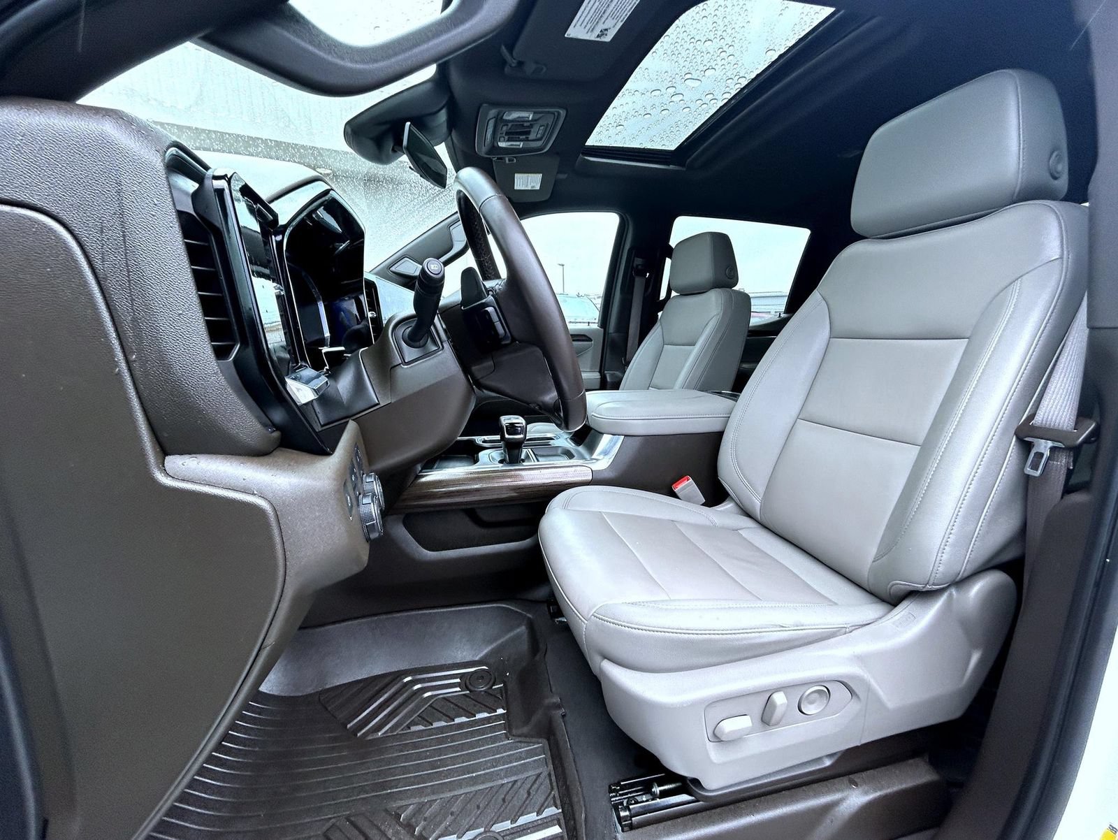 Certified 2023 Chevrolet Silverado 1500 RST AWD/4WD image 11