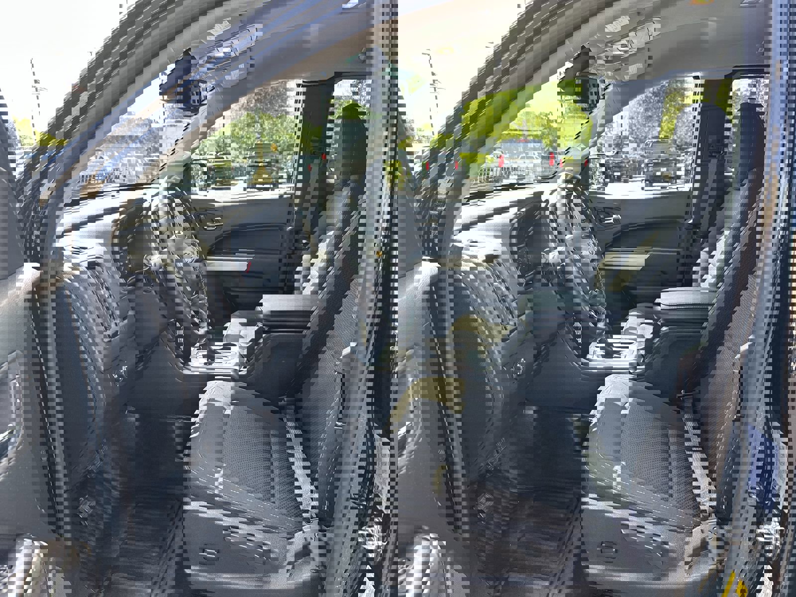 Certified 2022 Chevrolet Colorado LT w/ Fleet Safety Package image 16