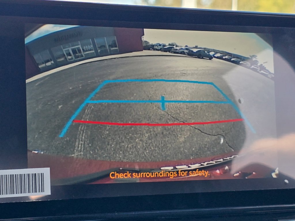 New 2026 Toyota Sienna XLE AWD/4WD image 7