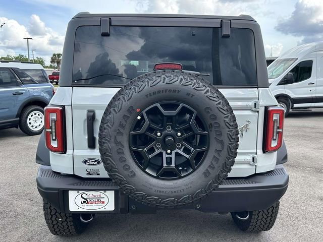 New 2026 Ford Bronco Badlands image 4