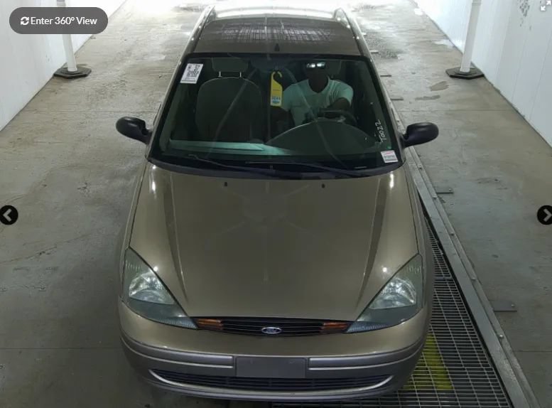 Used 2003 Ford Focus SE FWD image 4