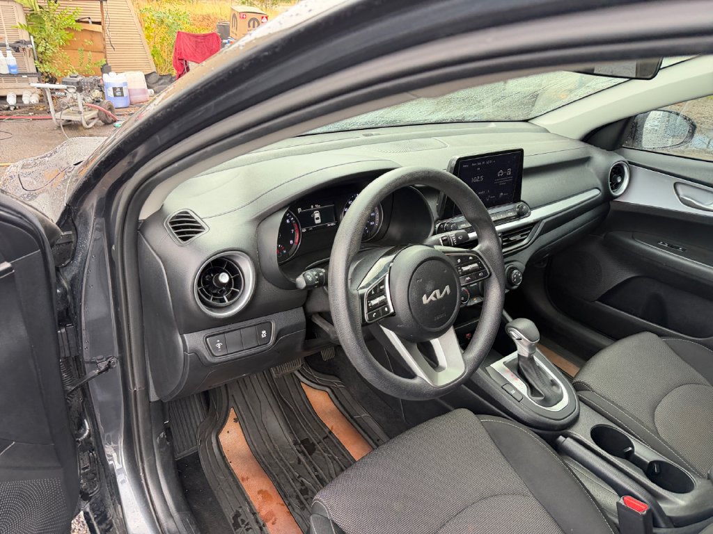 Used 2024 Kia Forte LXS FWD image 18
