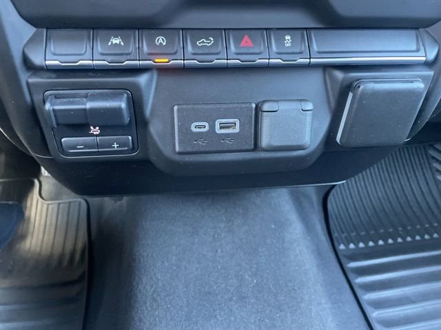 Used 2023 Chevrolet Silverado 1500 Custom w/ LPO, Dark Essentials Package image 30