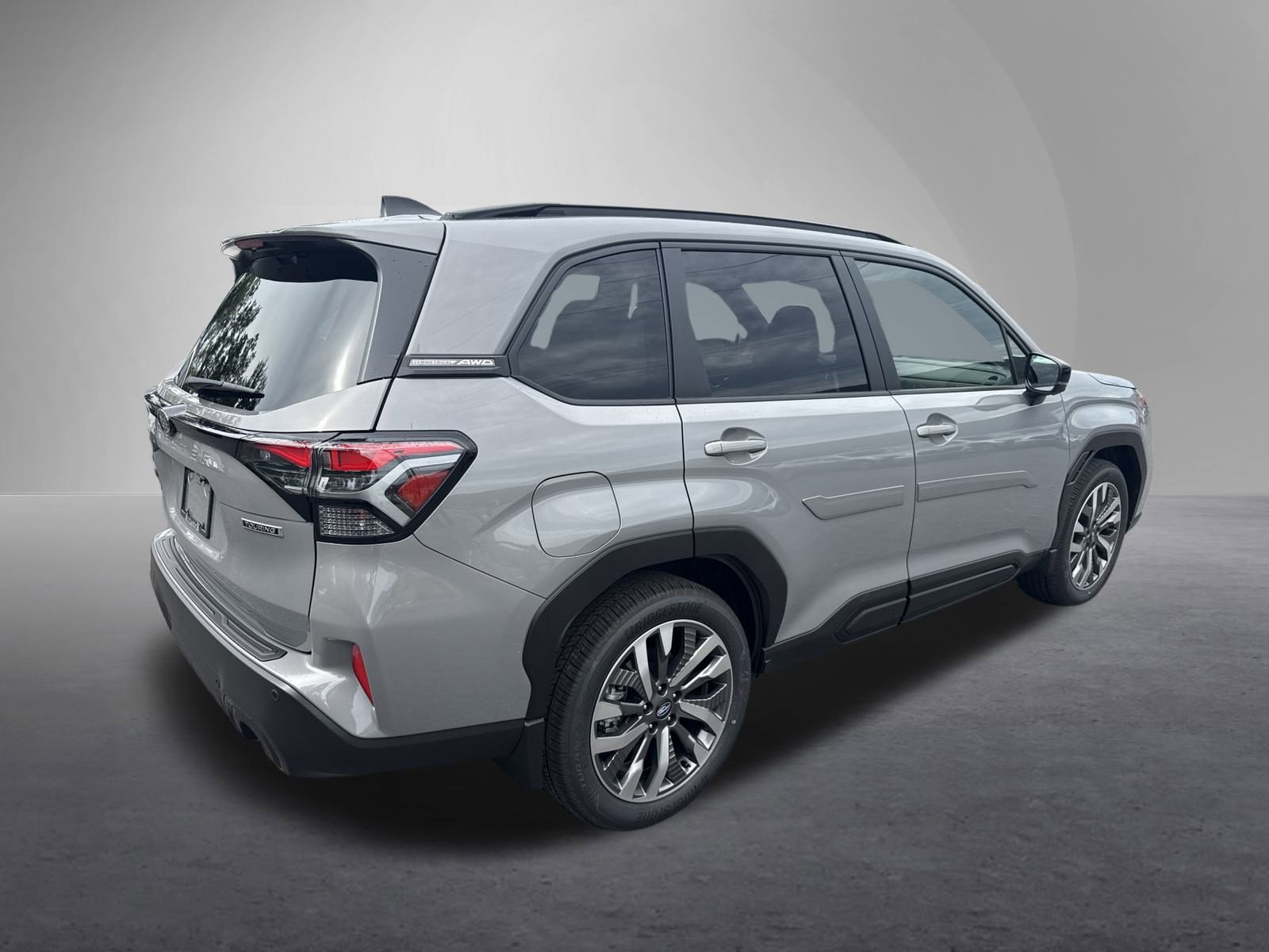 New 2025 Subaru Forester Touring image 3