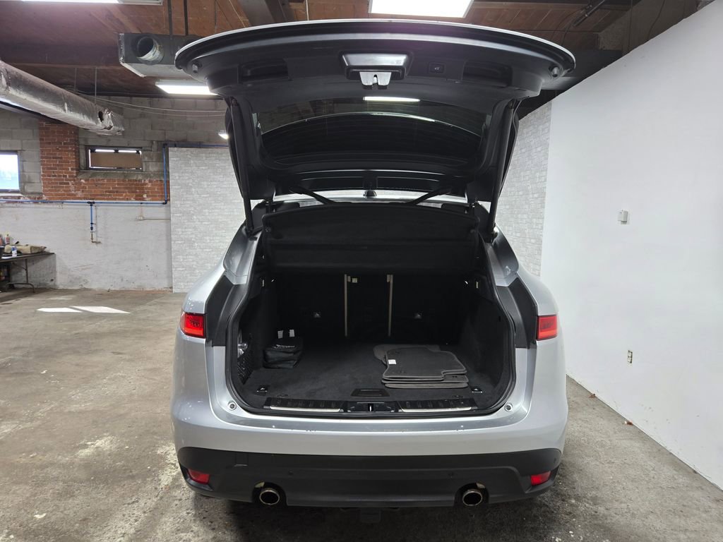 Used 2020 Jaguar F-PACE Prestige AWD/4WD image 43