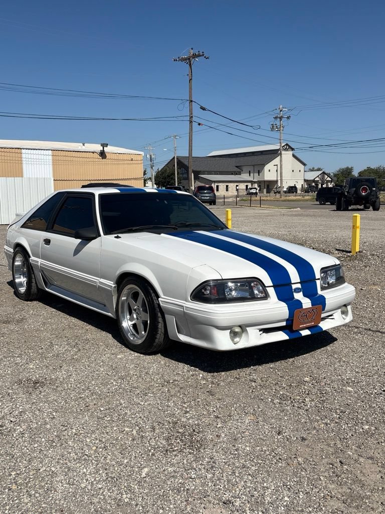 Used 1990 Ford Mustang GT RWD image 1