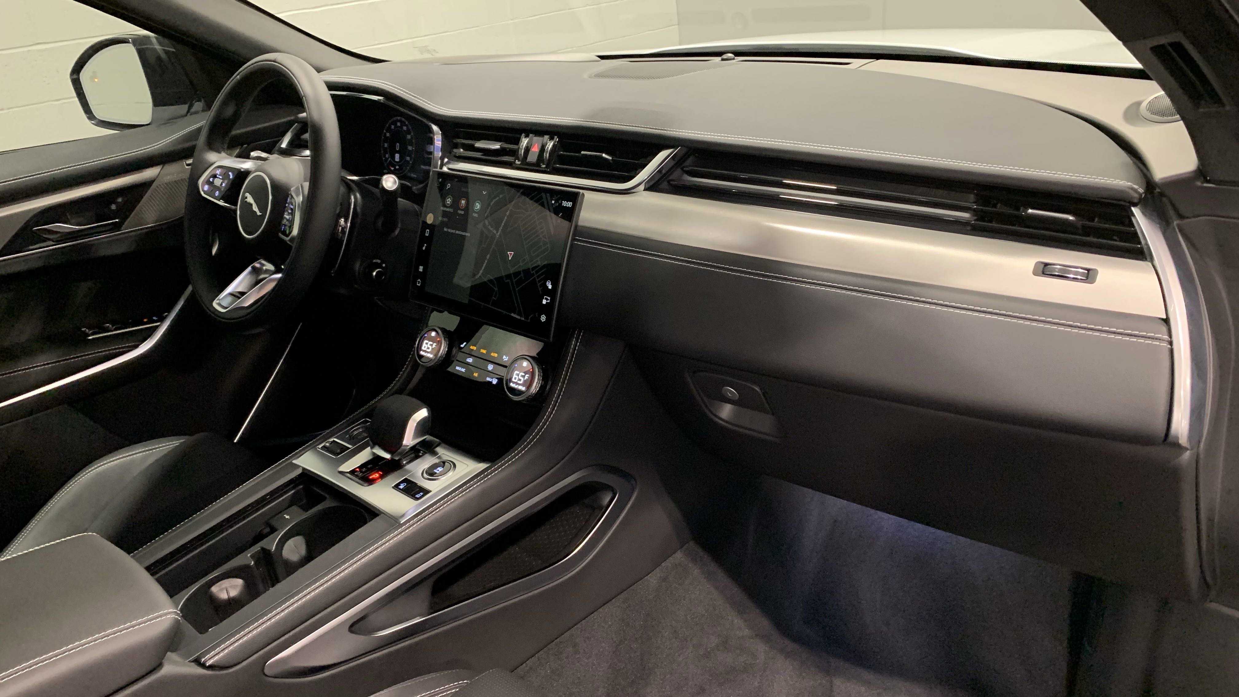 New 2026 Jaguar F-PACE R-Dynamic S image 20