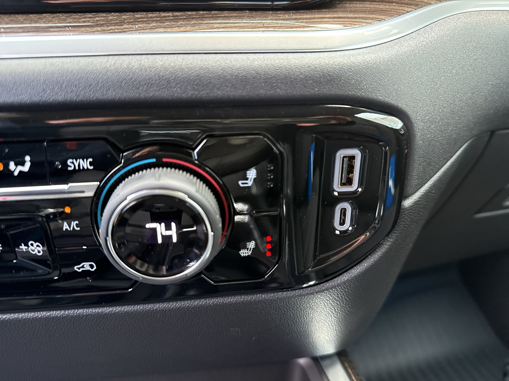 New 2026 Chevrolet Silverado 1500 RST w/ RST All Star Premium Package AWD/4WD image 34