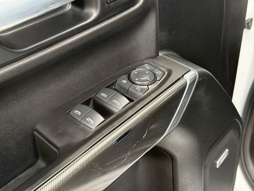 Used 2021 GMC Sierra 1500 AT4 w/ AT4 Premium Package AWD/4WD image 22