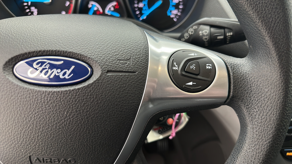Used 2016 Ford Escape SE w/ Equipment Group 201A AWD/4WD image 18