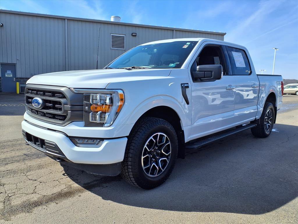 Certified 2022 Ford F150 XLT w/ Equipment Group 302A High image 5